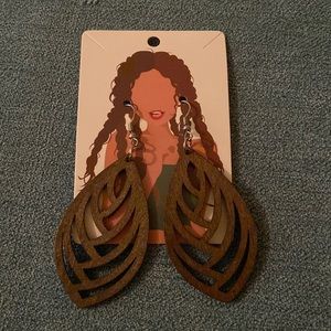 Lightweight beautiful dark laser cut leaf style earrings